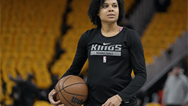 NBA历史上首位女性主教练？黄蜂面试斯托克顿国王主帅林赛-哈丁