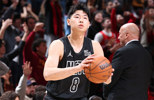 12月05日NBA直播看点:湖人战热火詹姆斯救赎之战？快船森林狼哈登华子谁主沉浮？