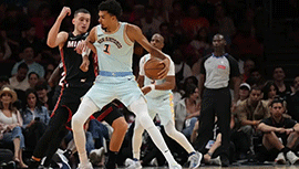 NBA简报:热火128-107击退马刺 韦尔25+8 文班21+10