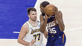 NBA简报:湖人107-96战胜太阳 东契奇33+11+8 小里28+6 杜兰特&布克皆17中6